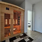 Koprowo - Mit Direktem Seezugang, Sauna & Whirlpool Вилла