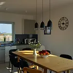 Koprowo - Mit Direktem Seezugang, Sauna & Whirlpool