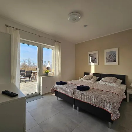 Koprowo - Mit Direktem Seezugang, Sauna & Whirlpool *