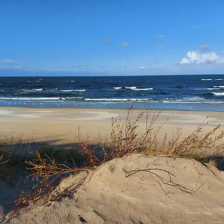 ヴィラ Koprowo - Mit Direktem Seezugang, Sauna & Whirlpool