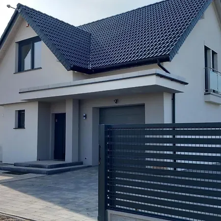 Koprowo - Mit Direktem Seezugang, Sauna & Whirlpool Villa *