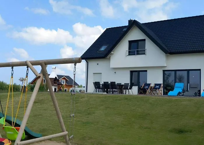 Villa Koprowo - Mit Direktem Seezugang, Sauna&whirlpool *