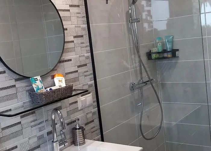 Koprowo - Mit Direktem Seezugang, Sauna&whirlpool Villa Zastan