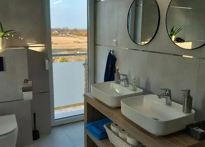 Villa Koprowo - Mit Direktem Seezugang, Sauna&whirlpool *