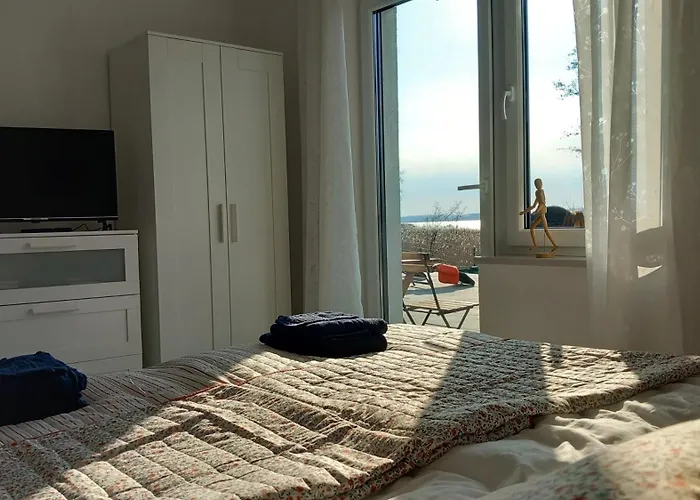 Koprowo - Mit Direktem Seezugang, Sauna&whirlpool Villa